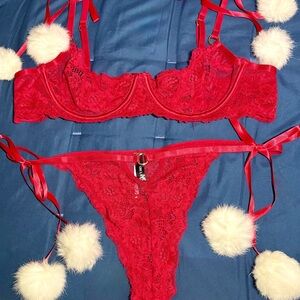 🔥NEW🔥 Oh La La Cheri Santa Pom Holiday Lingerie Set L/XL